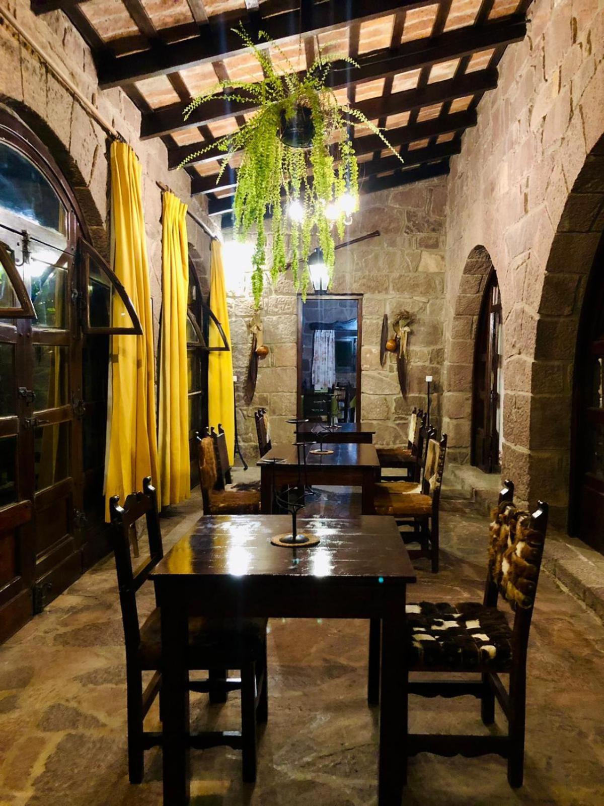 Hosteria Fortin De San Miguel Дьесиочо-де-Хулио Экстерьер фото