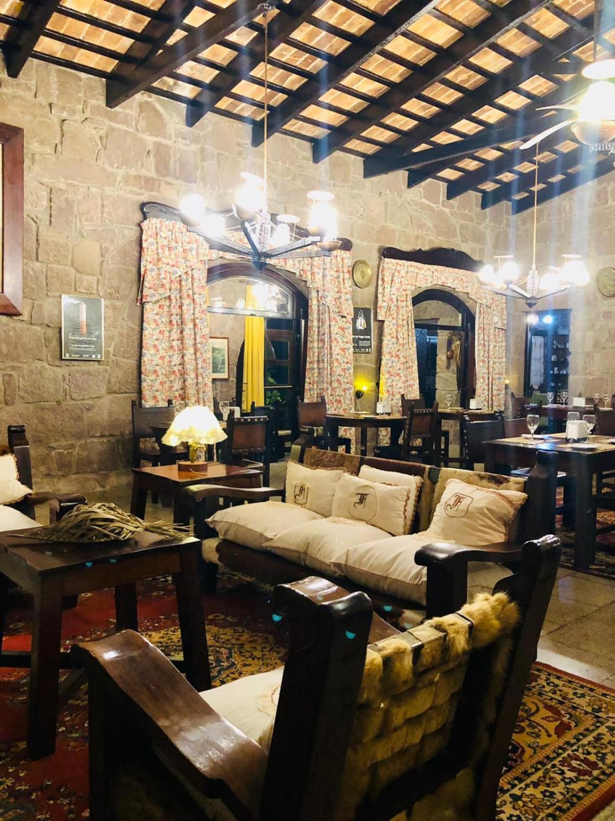 Hosteria Fortin De San Miguel Дьесиочо-де-Хулио Экстерьер фото